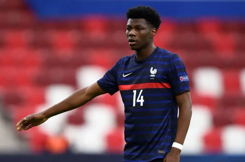 皇马中场琼阿梅尼伤停三周，<a href='/news/tag/1046827.html' style='color: blue;'>巴尔韦德</a>无碍可战<a href='/news/tag/284.html' style='color: blue;'>西甲</a>