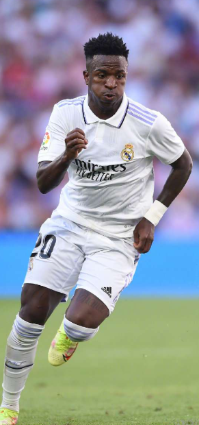 皇马维尼修斯续约僵局：进展缓慢，肥皂剧持续