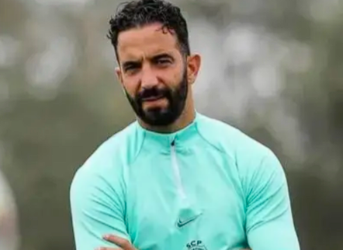 加里&middot;内维尔直言不讳：质疑阿莫林对梅努的用人策略